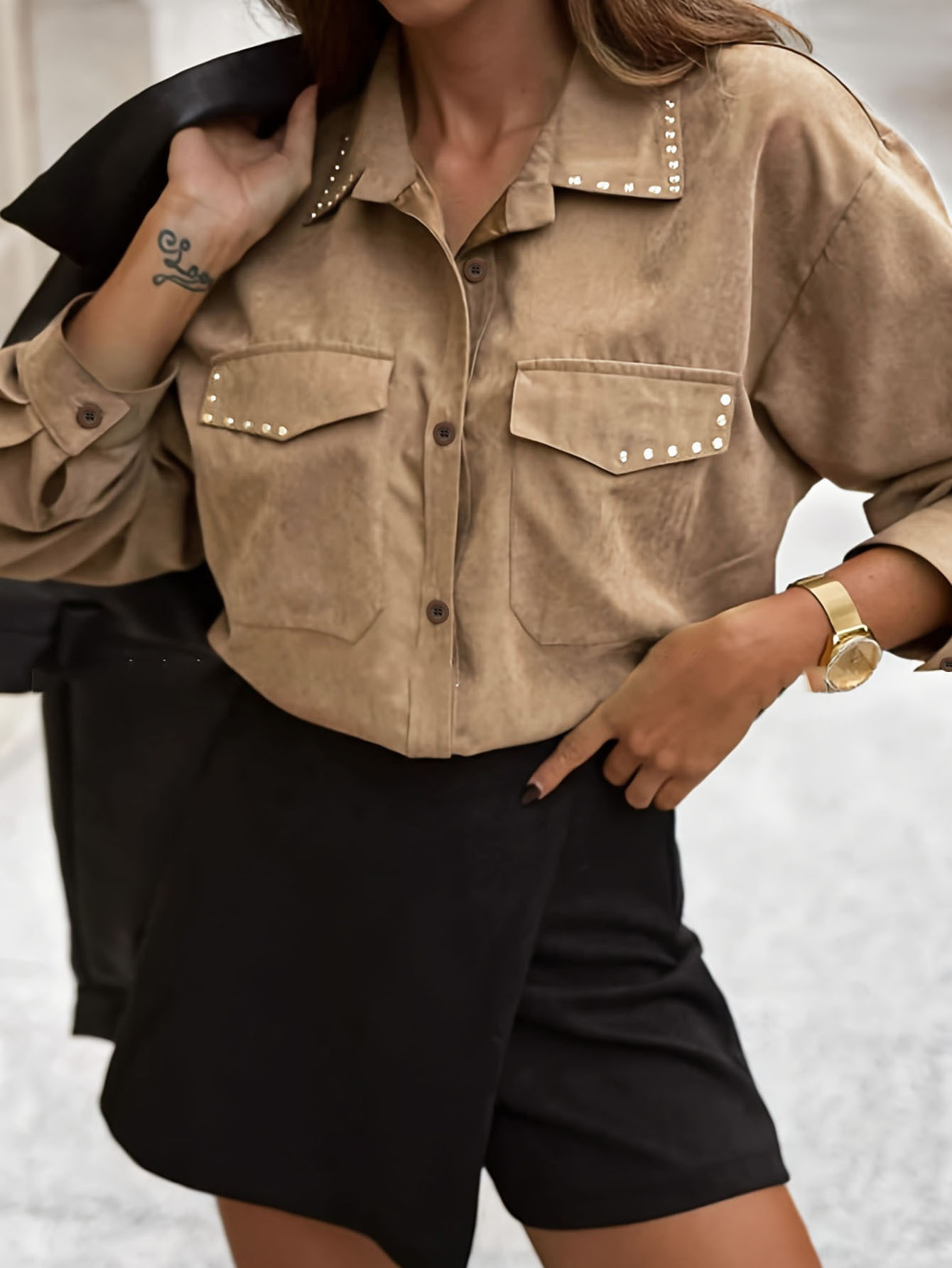 Retro demi-season elegant fashionable design shirt