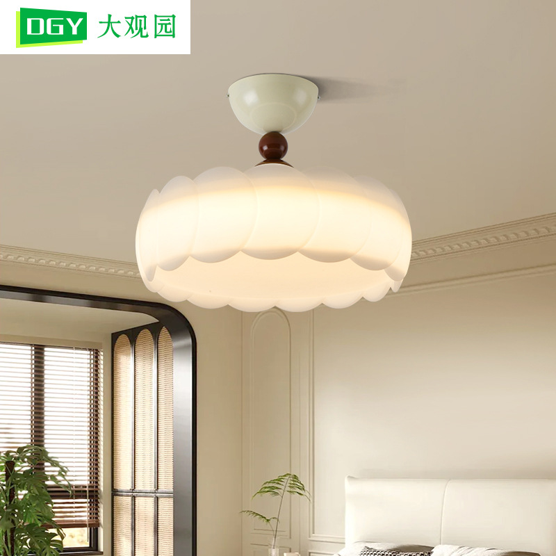 Gran vista jardín dormitorio luz de techo crema francesa protector de ojos burbuja moderna simple dormitorio principal lámpara de habitación infantil 357L