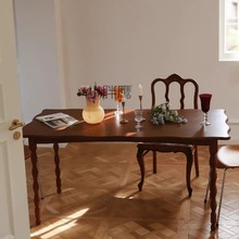 WKL法式复古花瓣实木餐桌长方形原木办公桌桌子客厅家用设计师咖