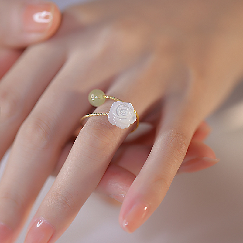 Brand retro ring jade contains rose
