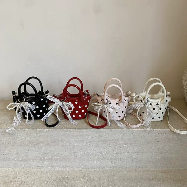 Sweet Pearl Bow Girls Shoulder Bag Western Style Polka Dot Baby Handbag 2025 New Mini Children's Bag
