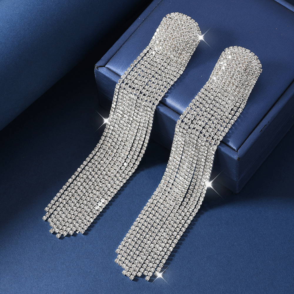 Pendientes grandes exagerados europeos y americanos llenos de diamantes, borlas largas, pendientes de alta gama, temperamento de moda 2025, pendientes de celebridades de Internet, mujeres