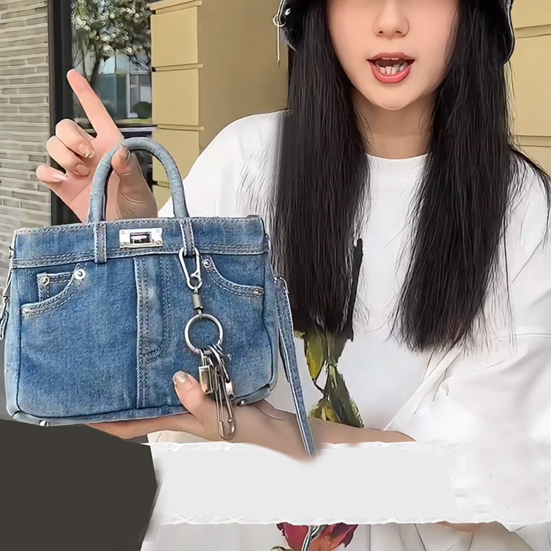 Internet celebrity's same style denim fashionable and casual versatile handbag, personalized commuting shoulder_voghion.com