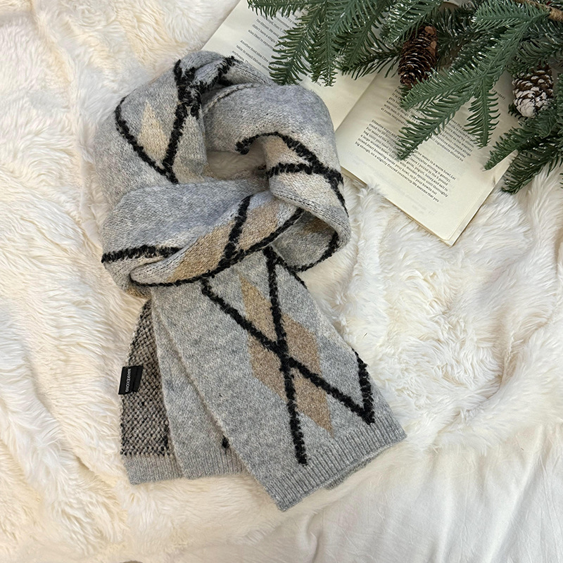 Bufandas de Navidad 2025 otoño y invierno versátiles engrosadas y cálidas bufandas retrógradas de cuadrilátero bufandas transfronterizas al por mayor