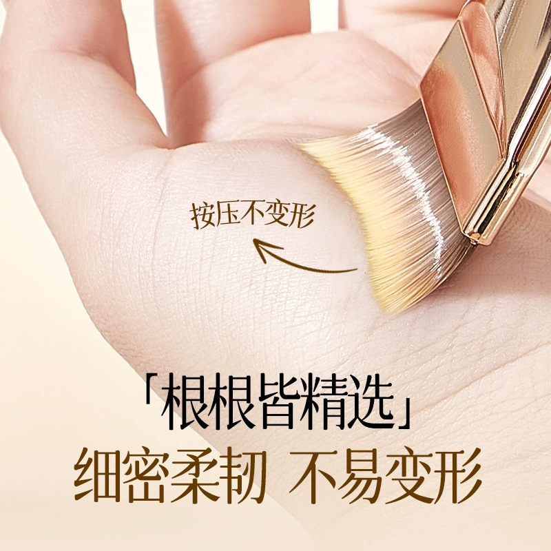 Foundation Brush, scarless crescent or double-head fish-tail, dense soft bristles