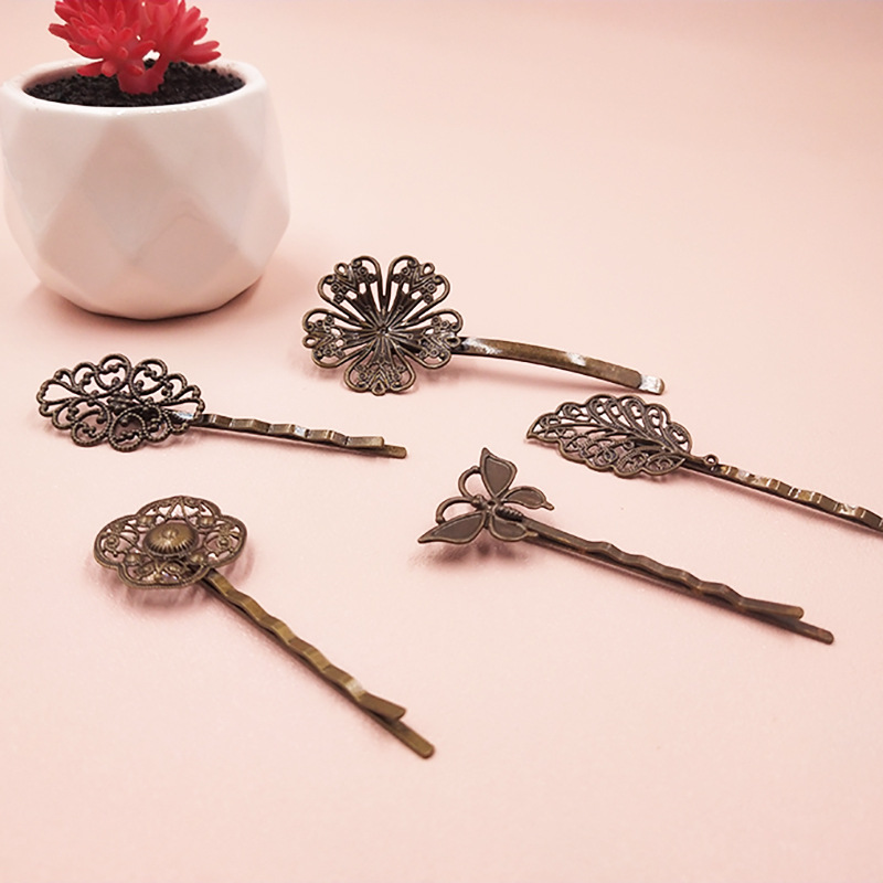 Forest-style Japanese original handmade retro small fresh literary bronze feather butterfly hair accessory for court ladies one-word clip