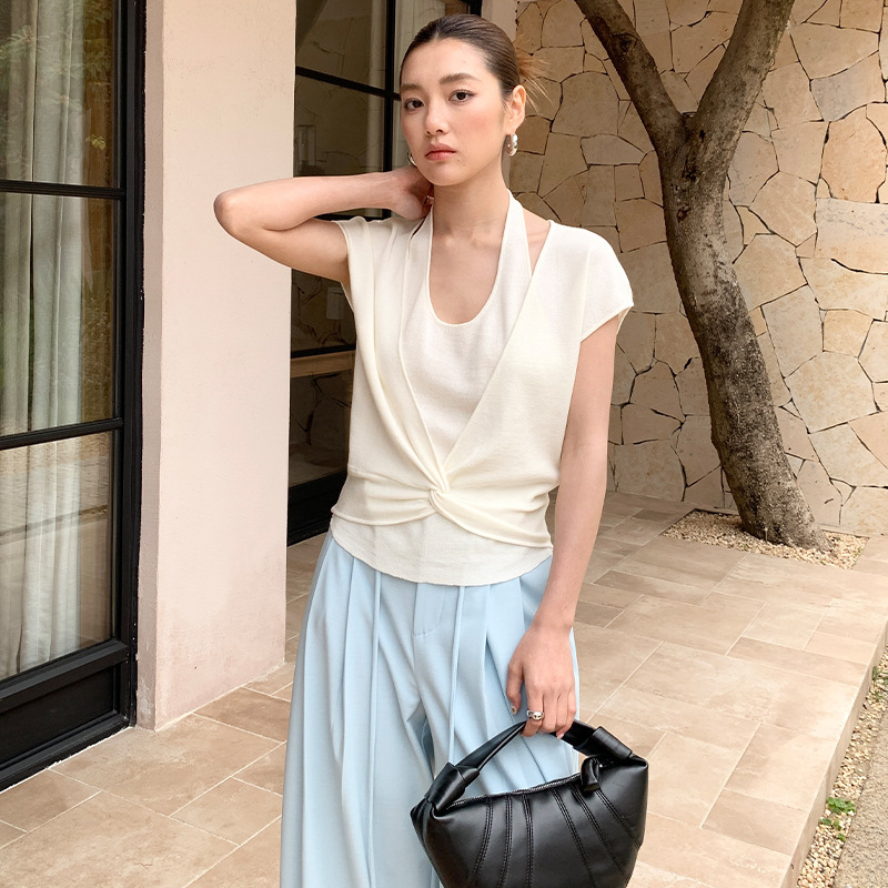 Fone Jianhe Halter Neck Fake Two-Piece Knitted Sweater for Women, Summer Korean Style Twist Knot Waist-Slimming Elegant Top 59505 Fone Jianhe Halter Neck Fake Two-Piece Knitted Sweater for Women, Summer Korean Style Twist Knot Waist-Slimming Elegant Top 59505
