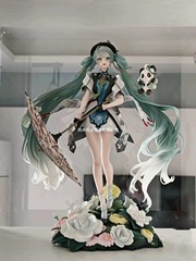 特价处理【发图中八款】初音未来手办保底20厘米以上无Q版盲盒