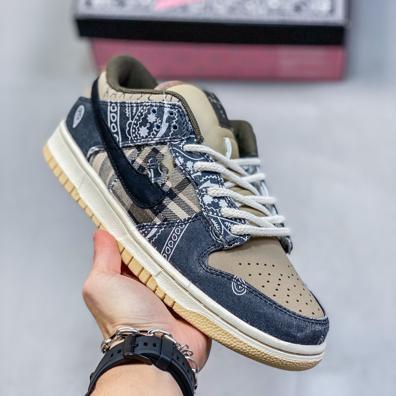 Putian Shoes Dunk Cashew Flower Canvas Sneakers Dunk Limited Skateboard Shoes Retro Low-Top Sports Sneakers Couple Shoes