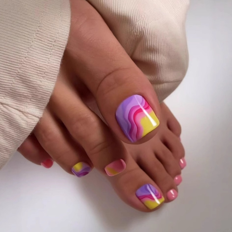 Gradient Pink Toenails for Summer Hot Girls, 24-Piece Wearable Toenails with Colorful Stripes and Hill Pattern Toenail Stickers