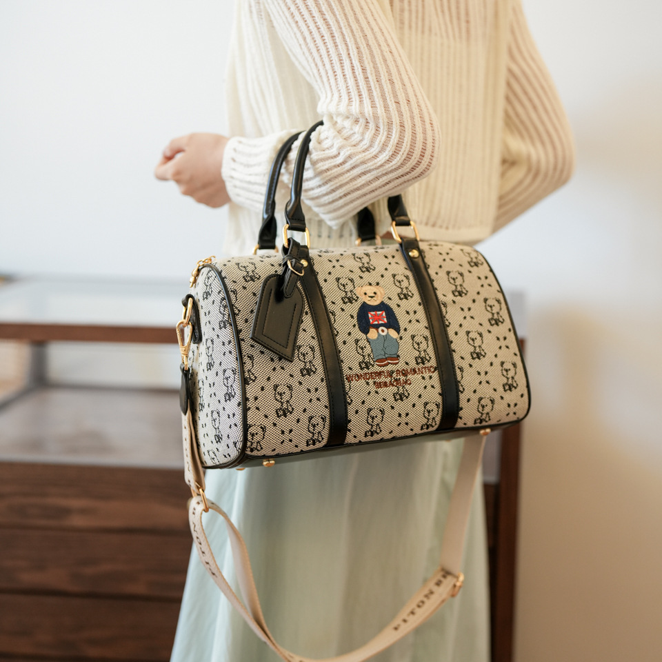 Women's Bags genuine large capacity wide band one shoulder messenger commuter Boston pillow bag female new high end_voghion.com