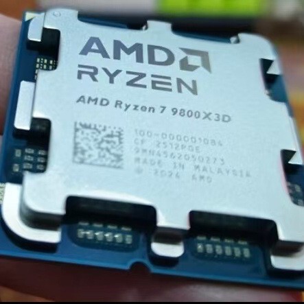 Amd Ryzen R7 9800X3D 9Th Generation Loose Chip