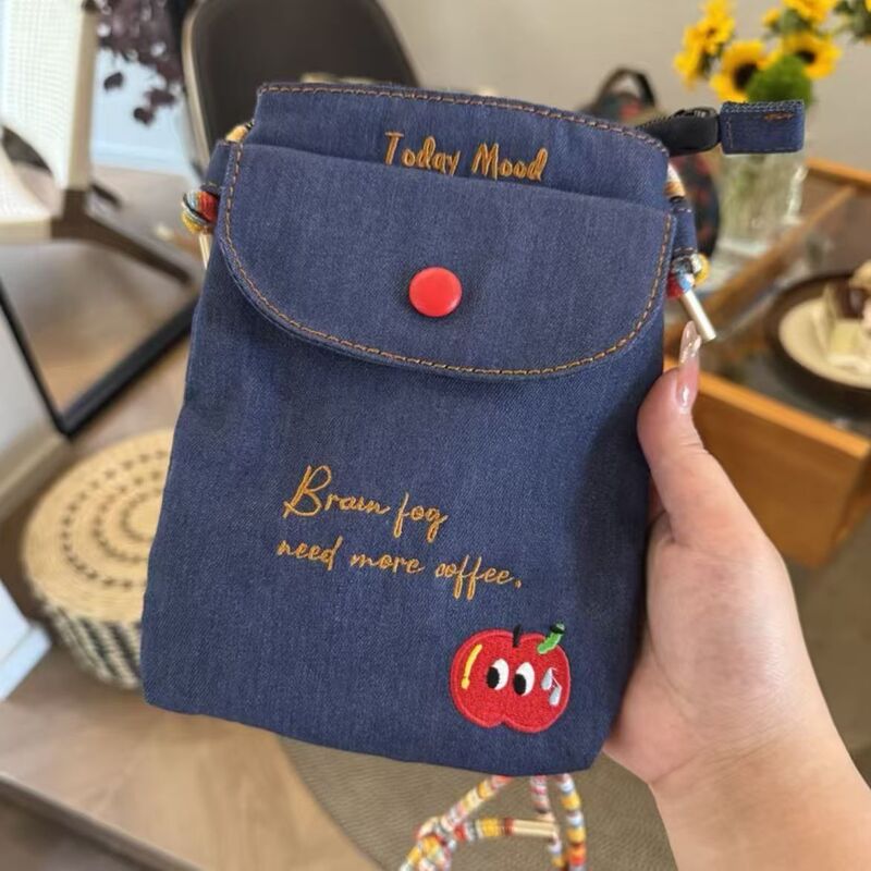 Summer small crossbody bag 2025, fresh and stylish new fashion denim crossbody phone bag, versatile for commuting, high aesthetic value Summer small crossbody bag 2025, fresh and stylish new fashion denim crossbody phone bag, versatile for commuting, high aesthetic value