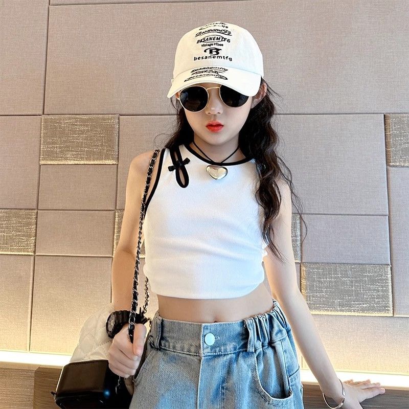 Girls' summer vest, stylish and trendy, Chinese style, button-down, off-shoulder, short sleeveless T-shirt for street dance.
