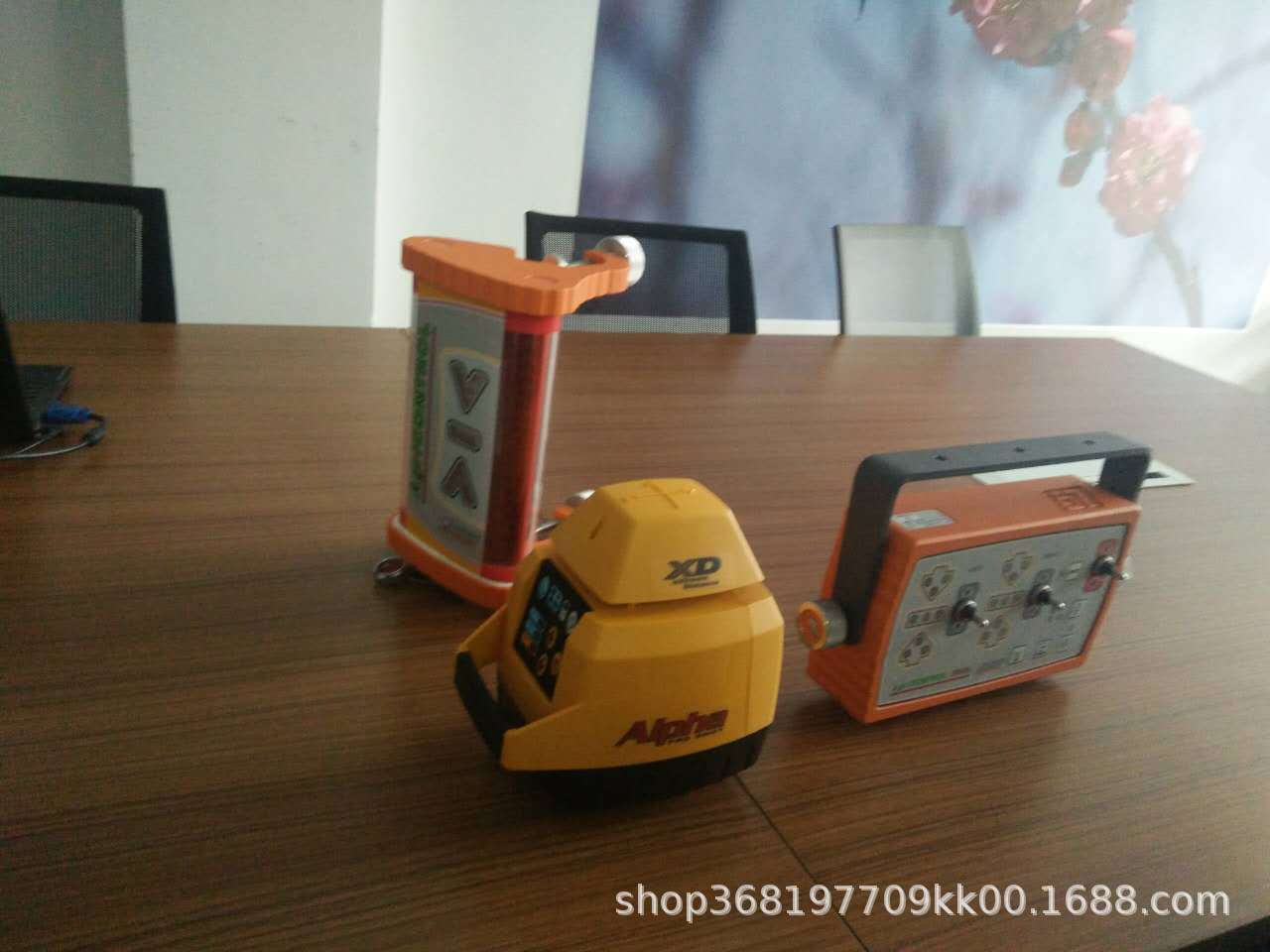 激光平地仪详情