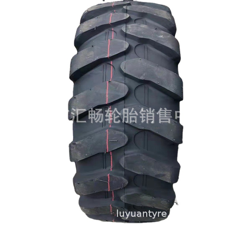 9.00-20  轮挖 人字花纹 挖掘机轮胎 挖沟机轮胎 900-20