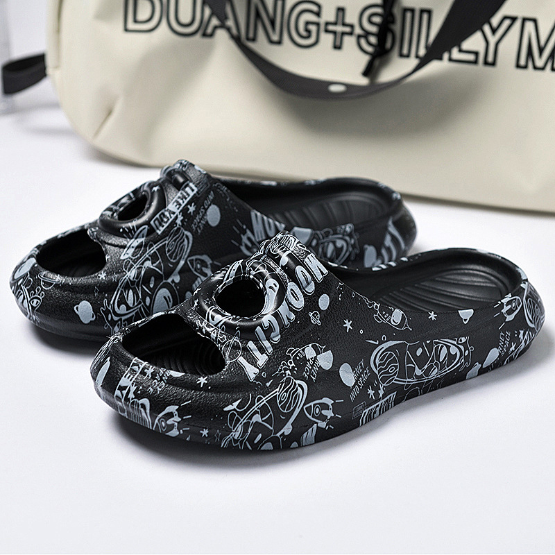 Una zapatilla EVA de verano de 2025 para hombres indoor y outdoor tendencia transfronteriza nueva zapatilla fría