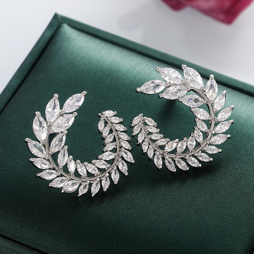Cao Shi Amazon New Exquisite Over-the-Top Full Diamond Earrings European and American Fashion Grand and Street-Style Leaf Swirl Stud Earrings