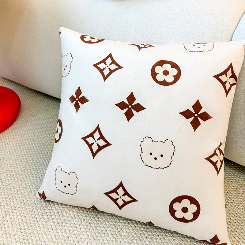 Red de celebridades Bear Tide Brand Almohada ins Estilo de alto valor Salón de nicho Sofá Ventana salediza Cojín Funda de almohada de cabecera