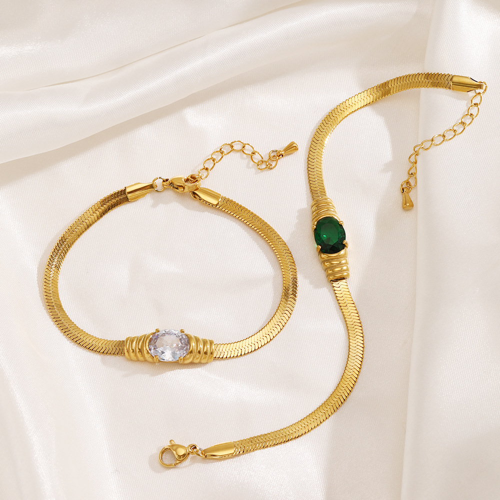 Joyería de moda transfronteriza Cadena de serpiente plana colgante de circón pulsera chapada en oro Pulsera de pulsera de mujer de diamante verde blanco en stock al por mayor