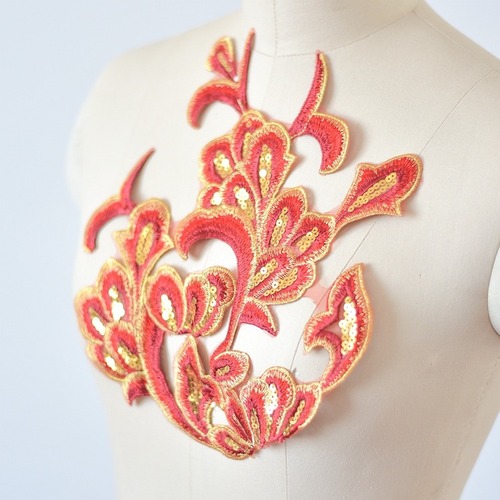 Multi-color Embroidered Sparkling Lace Patch Material for DIY Wedding Gown and Cheongsam Costume Design