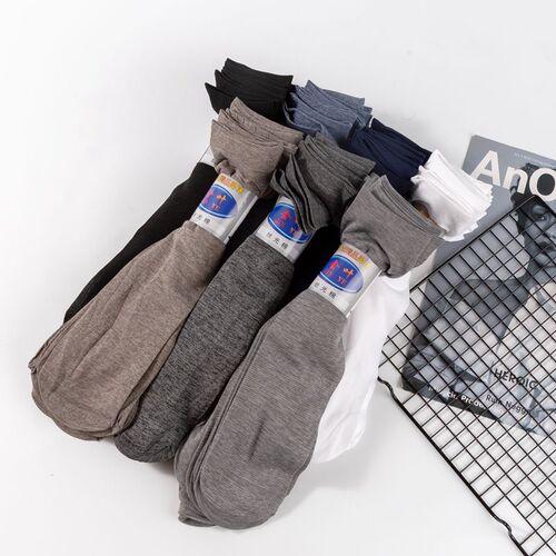 Spring and summer men's business thin stockings mercerized cotton breathable pairs of socks solid color mid-calf men's socks wholesale