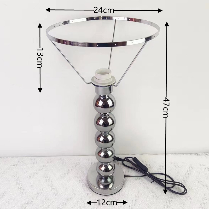 Xianfan transfronteriza ebay múltiple lámpara de mesa opcional accesorios base de hierro de plástico con interruptor de botón de alambre marco de hierro estilo europeo