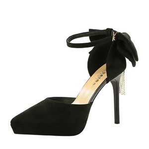 2332-H66M European and American style banquet black waterproof table pointed straight buckle velvet back bow rhinestone 