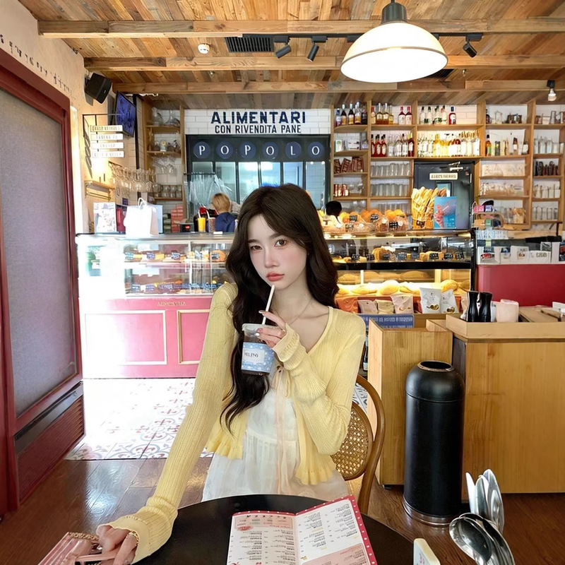 Summer Korean-Style Ear-Tie Blouse, Long-Sleeved Sun-Protective Yellow Top, Thin Knitted Cardigan, Short Dopamine Style Summer Korean-Style Ear-Tie Blouse, Long-Sleeved Sun-Protective Yellow Top, Thin Knitted Cardigan, Short Dopamine Style