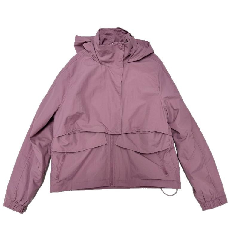 Lu風衣工装シリーズはシンプルでやせています。