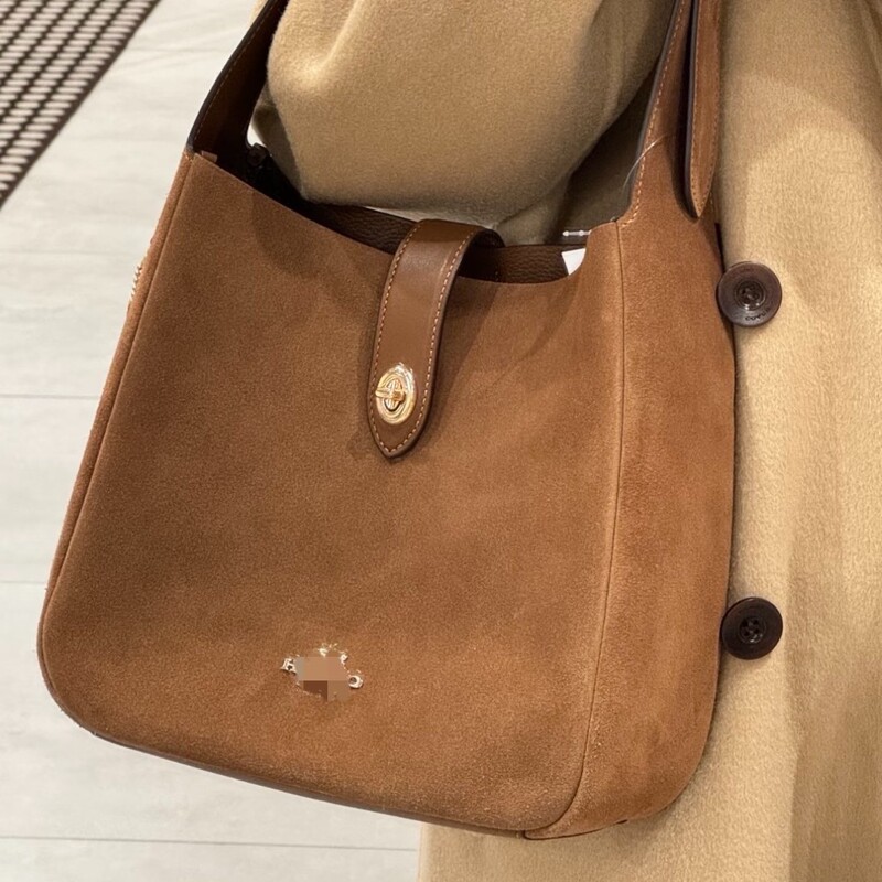 Koujia's New Autumn and Winter Hadley25 Hadley Shoulder Bag, Commuter Underarm Handbag, Suede Crossbody Bag for Women Koujia's New Autumn and Winter Hadley25 Hadley Shoulder Bag, Commuter Underarm Handbag, Suede Crossbody Bag for Women