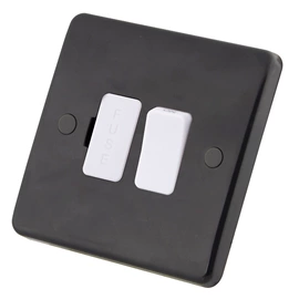 按钮开关;墙壁插座;墙壁开关