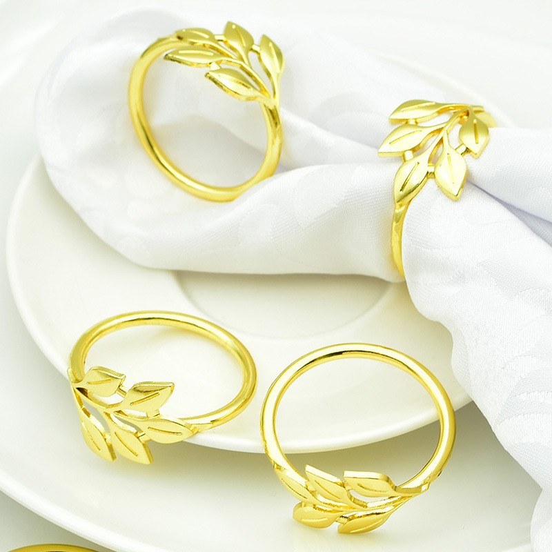 Venta directa de alta gama occidental restaurante Hotel servilleta anillo aleación hoja de arce hoja de oro plata servilleta hebilla servilleta anillo
