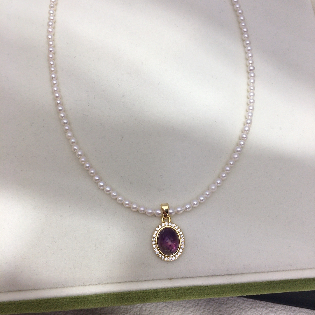 Luxury Pearl Choker Necklace With Magnetic Clasp For Women_voghion.com