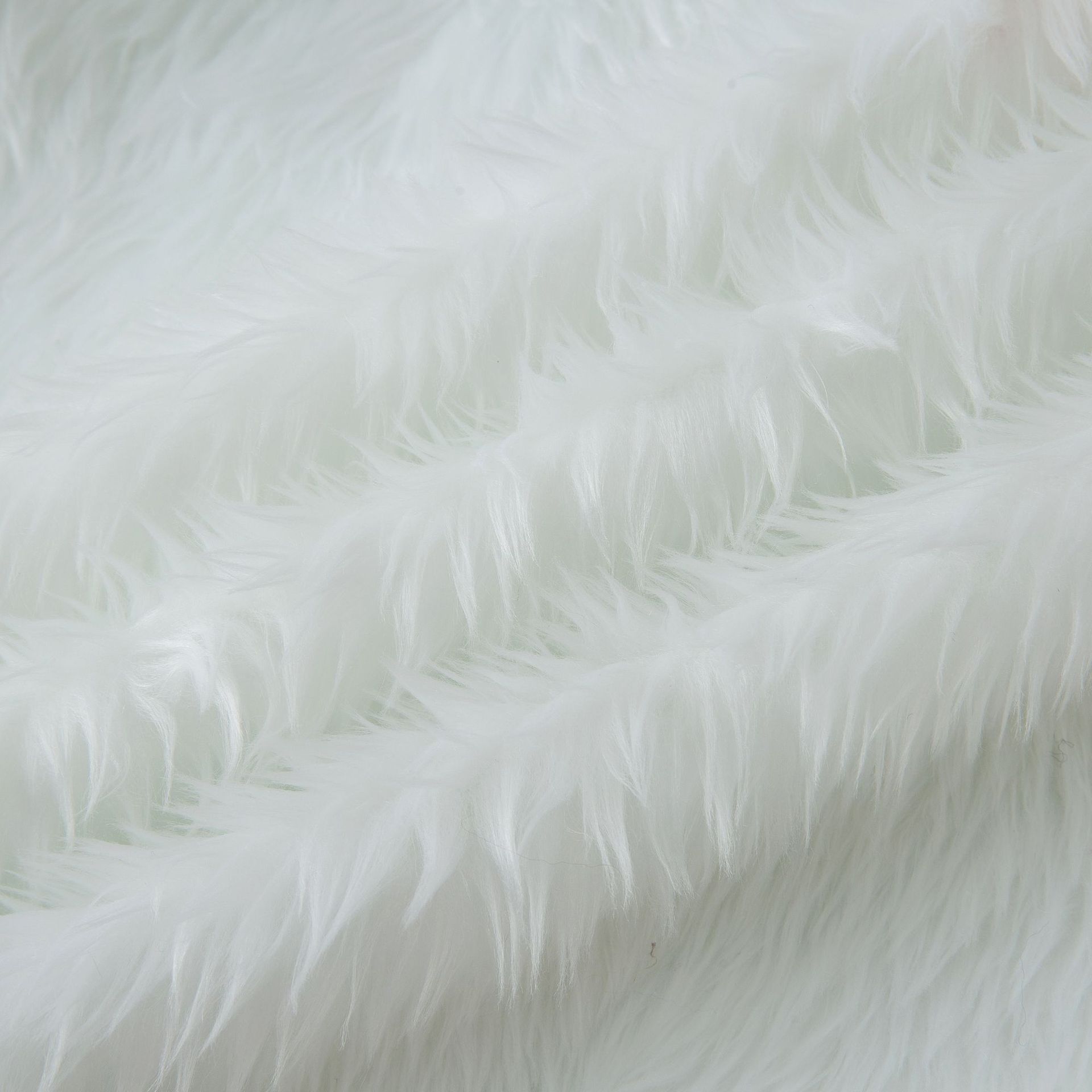 現物の3cm洗水ウサギの毛のローラー93色のおもちゃの服装の家庭用紡績の靴の材料の人造の長い毛の生えた生地の落水した毛