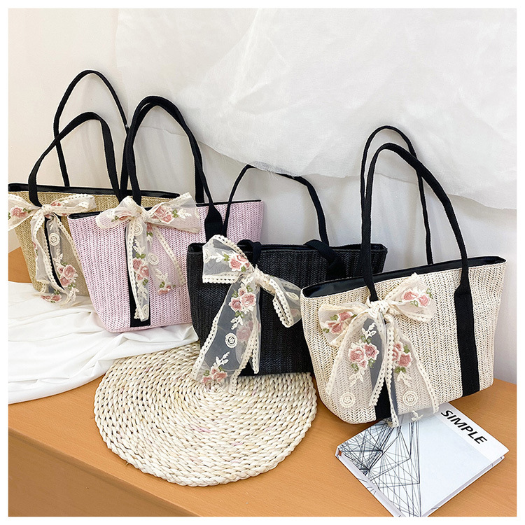 Fashion Lace Straw Large Capacity Shoulder Messenger Portable Bag Wholesale display picture 3