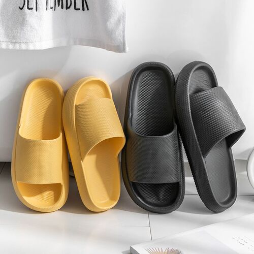 Summer Simple Flip Flops Women Summer Bathroom Couple Fashion Versatile Home Indoor Non-Slip Bathing Outdoor Wear Soft Bottom 