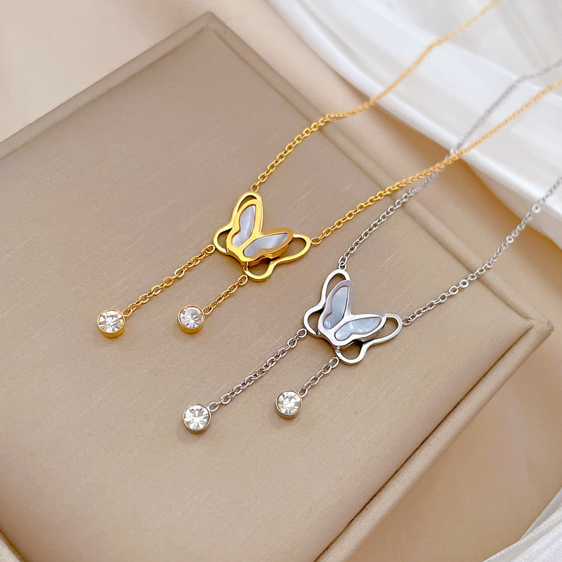 Titanium Steel IG Style Sweet Plating Inlay Butterfly Shell Zircon Necklace display picture 4