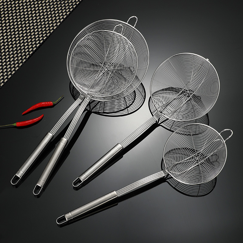 Colador grande de acero inoxidable para fideos, colador comercial para hot pot, colador de malla, colador doméstico para dumplings.