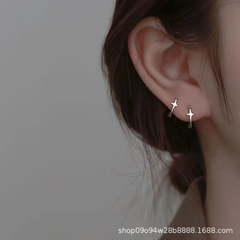 Sweet and Cool Design Star Earrings Wholesale Niche Design Light Luxury Versatile Earrings Cross Earrings for Women