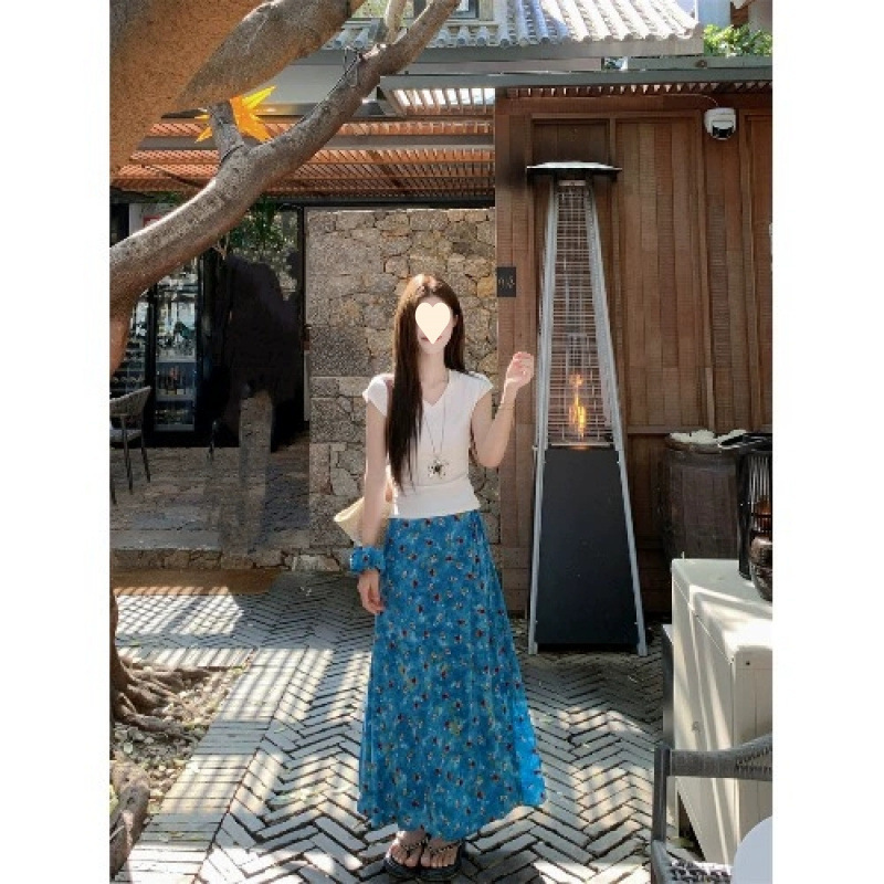 シーズンファッションスーツ白 V ネック半袖 T シャツ女性の夏のハイウエスト痩身花柄スカート 2 点セット|undefined