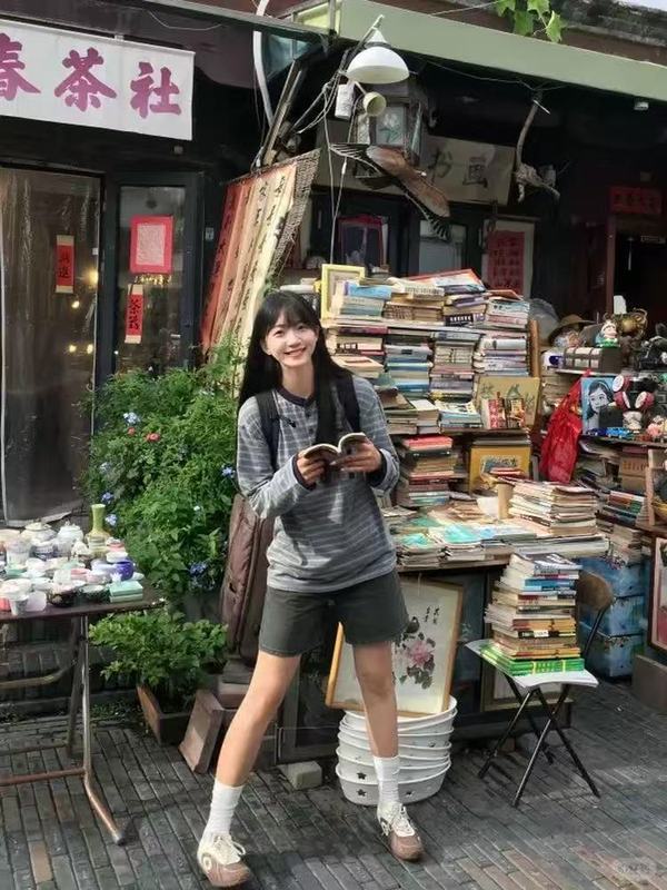 美式复古灰色条纹亨利领长袖t恤女早秋季穿搭宽松慵懒松弛感上衣|undefined