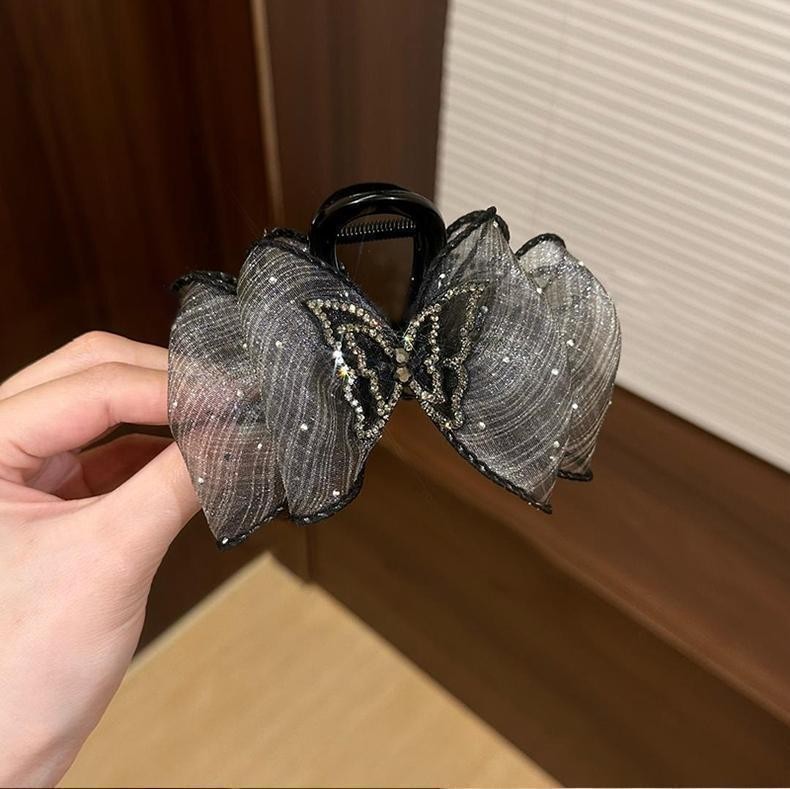 2026秋冬ミンクファー毛皮ヘアクリップ、高級感のある後頭部用大型シャーククリップ、ハート型キラキラ輝くダイヤモンド付き毛皮ヘアクリップ