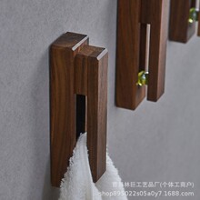 创意实木毛巾架挂钩免打孔卫生间浴室夹毛巾架厨房抹布隐形收纳架