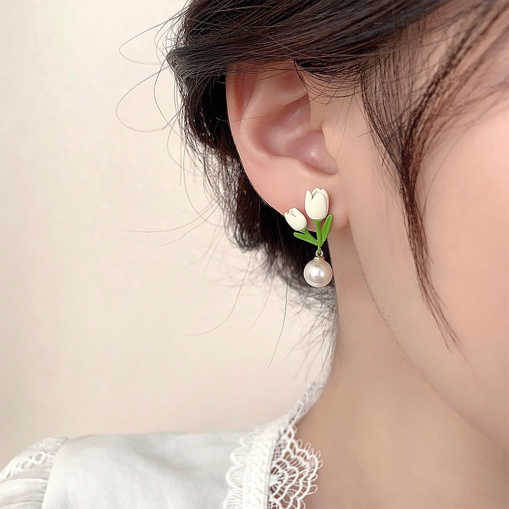 1 Pair Simple Style Flower Plating Arylic Gold Plated Drop Earrings display picture 3