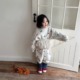 童连衣裙;童套装;童卫衣