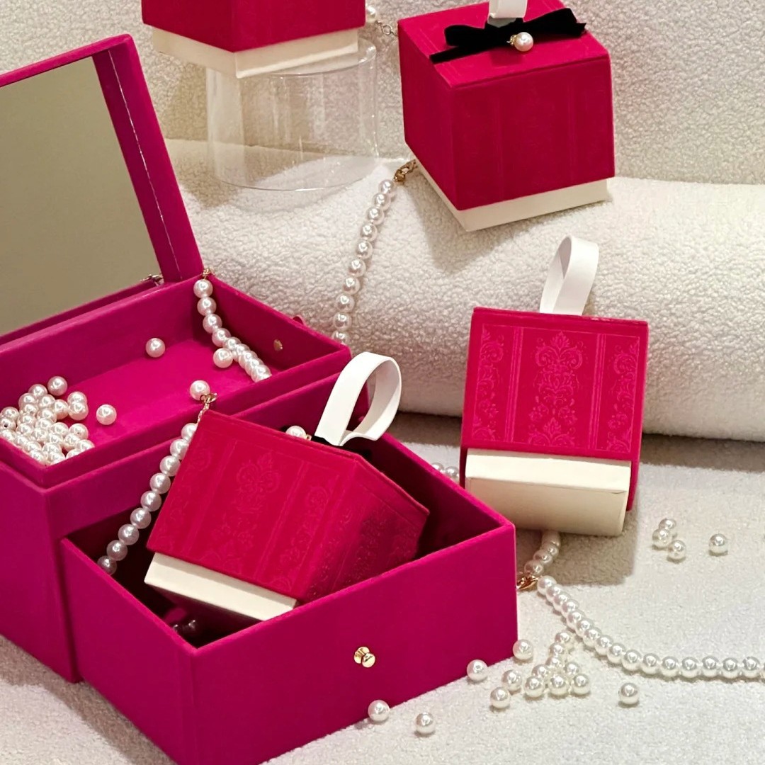 高定玫红色结婚喜糖盒手提款婚礼喜糖袋订婚糖果礼盒包装纸盒空盒