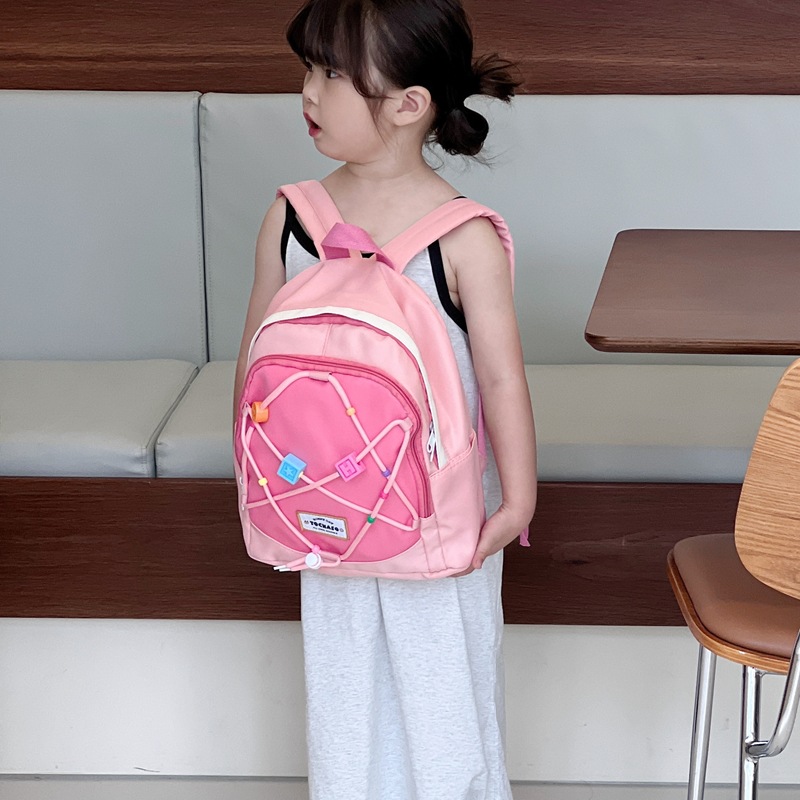 Bonita pequeña estrella mochila para niños y niñas estilo extranjero color de choque bolsas escolares para estudiantes de jardín de infantes nuevas mochilas para niños de cuerda de tracción