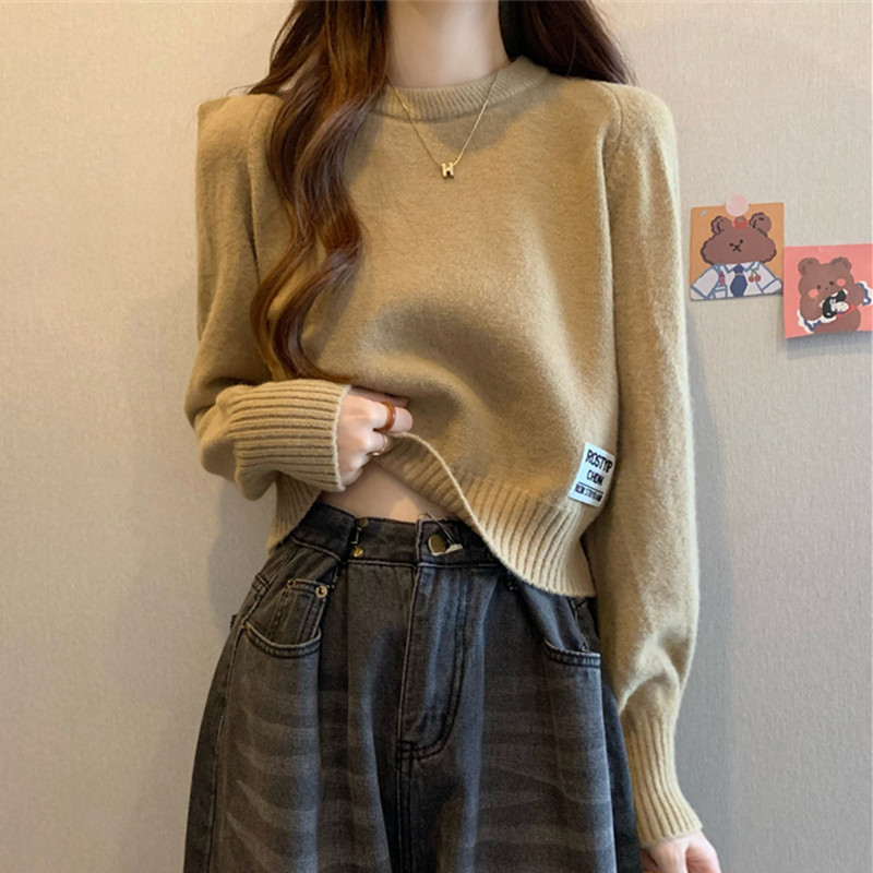 Short Knitted Bottoming Shirt for Women in Autumn and Winter 2025 Autumn and Winter Inner Sweater Pure Color Soft Waxy Small Lazy Style Top Short Knitted Bottoming Shirt for Women in Autumn and Winter 2025 Autumn and Winter Inner Sweater Pure Color Soft Waxy Small Lazy Style Top