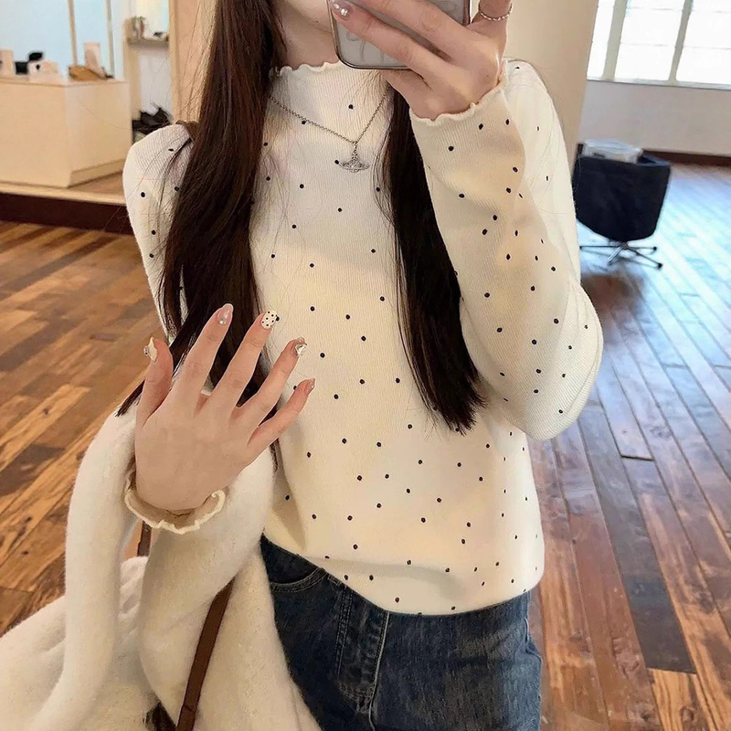 Polka-Dot Ruffled Half-High Collar Thermal Base Layer Top for Women, Autumn and Winter Short Slim-Fit Warm Fleece-Lined T-Shirt Polka-Dot Ruffled Half-High Collar Thermal Base Layer Top for Women, Autumn and Winter Short Slim-Fit Warm Fleece-Lined T-Shirt